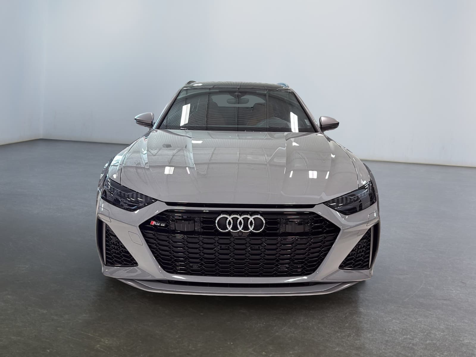 Audi RS 6 Avant Performance thumbnail 2