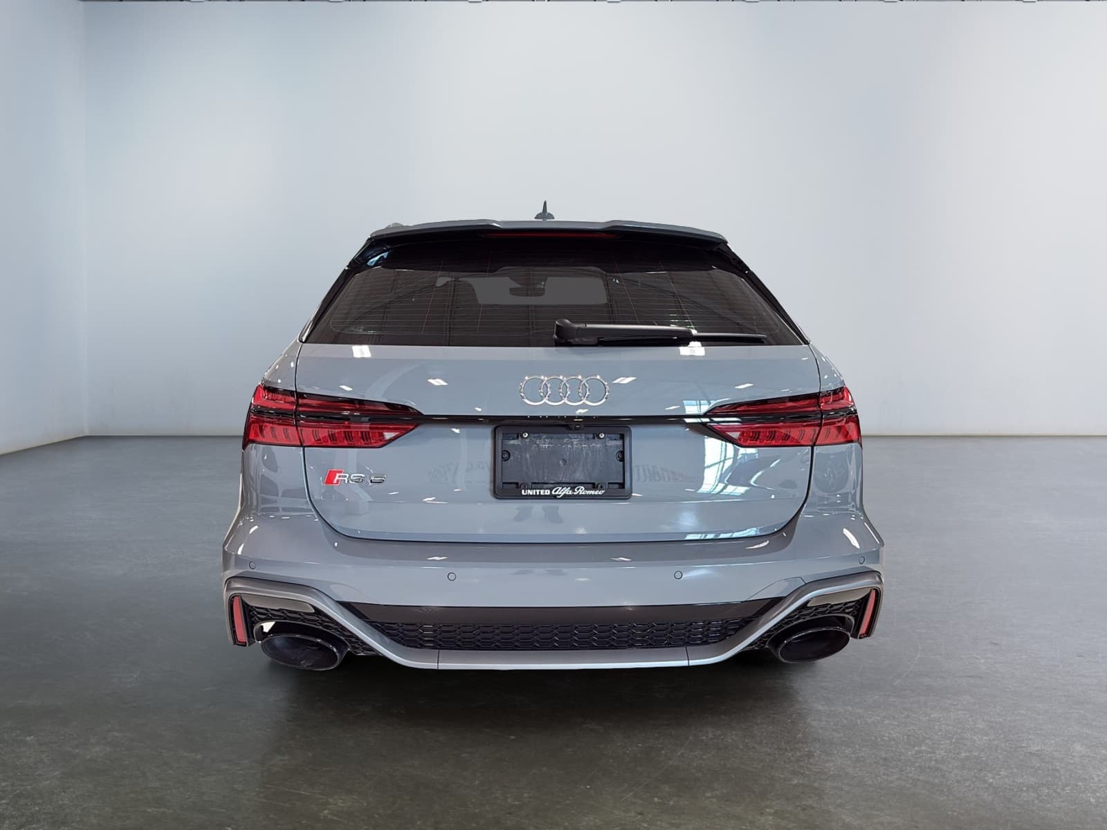Audi RS 6 Avant Performance thumbnail 3