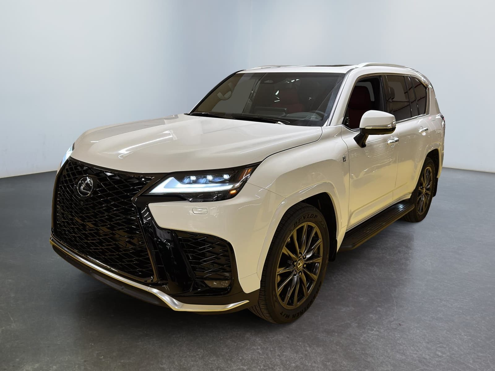 LEXUS LX 600