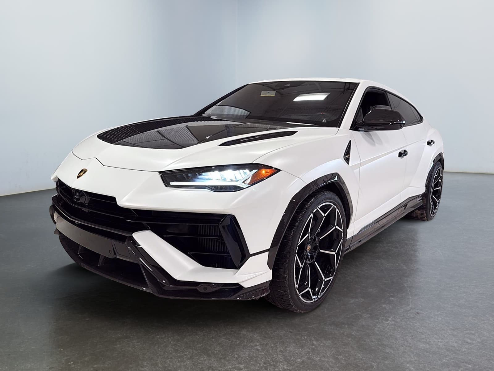 URUS