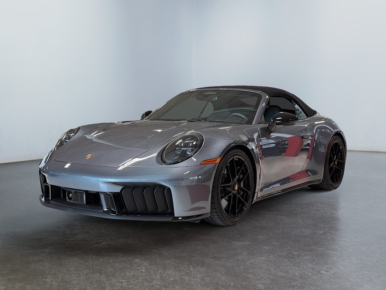 PORSCHE 911 Carrera 4 GTS
